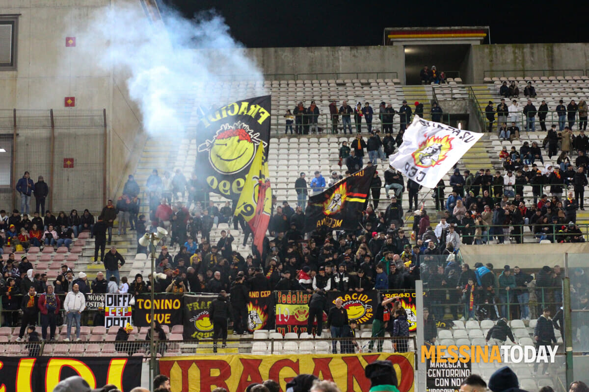 Curva Sud pre match